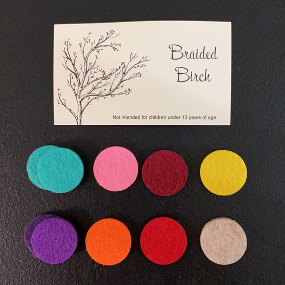 $5 SALE—Braided Birch Aromatherapy Necklaces & 10 Round Felt Aromatherapy Pads - Picture 4 of 4